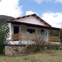 Sítio A Venda Em São Thomé Das Letras no Rural Canta Galo